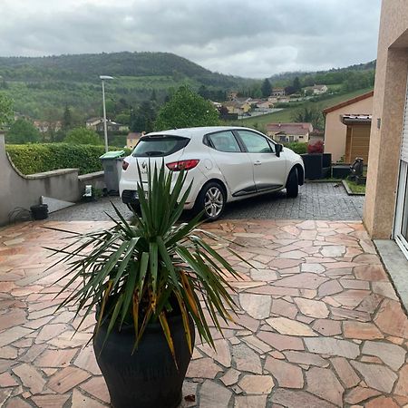 Appartement Douillet Mirefleurs Exterior foto